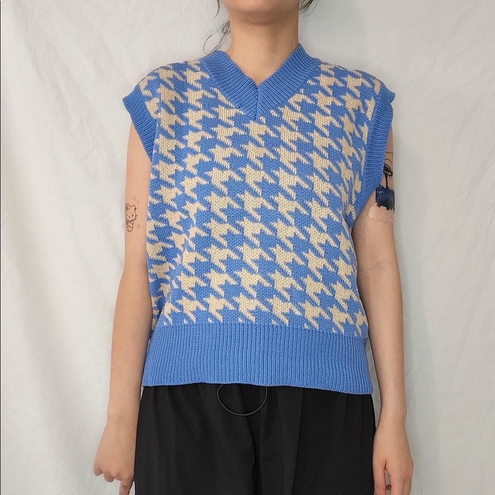 Blue houndstooth sweater vest